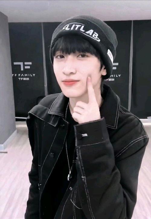 严浩翔吃瓜爆料,一场吃瓜爆料的真实大戏